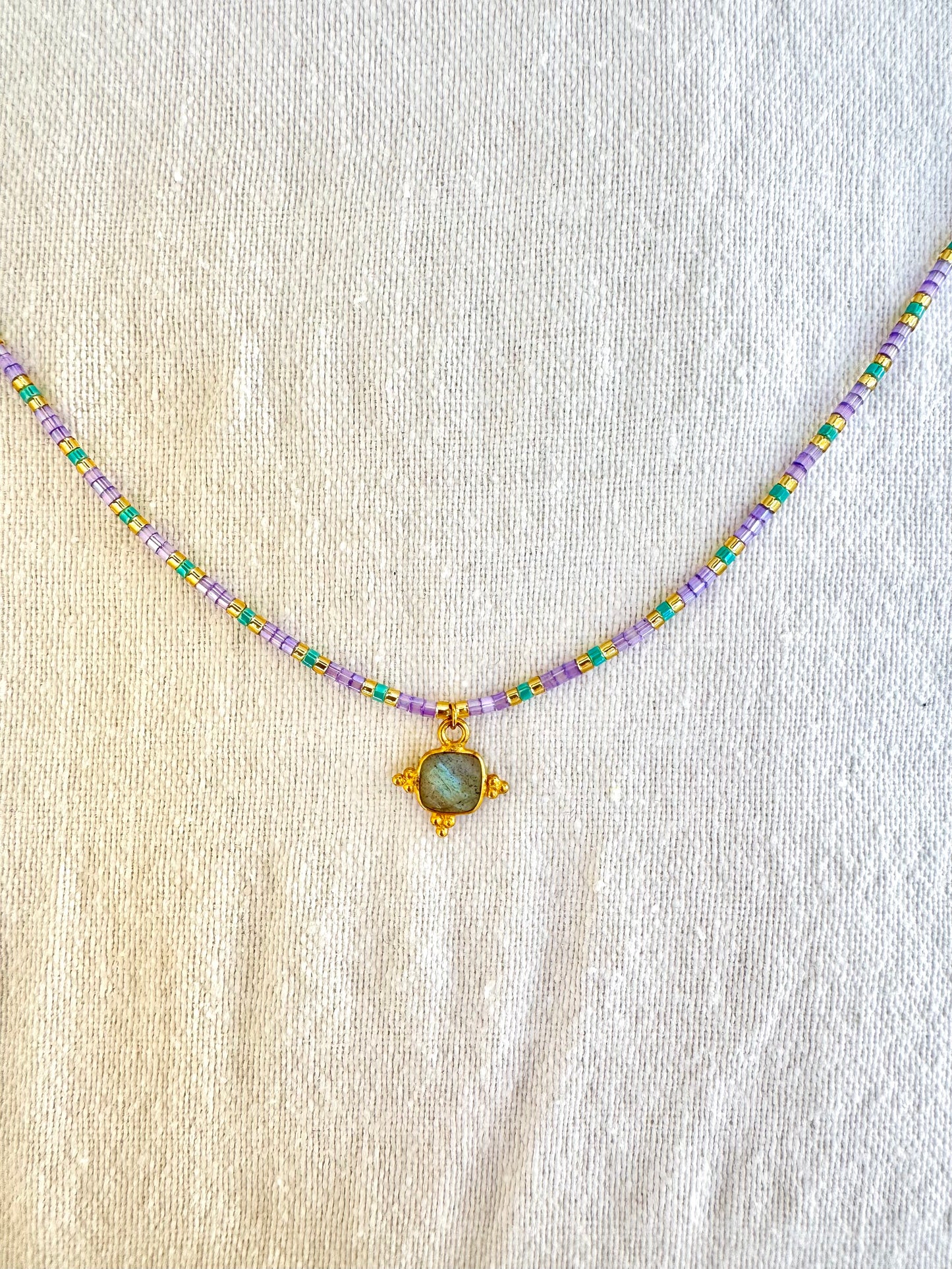 Collar Goa Labradorita puntos