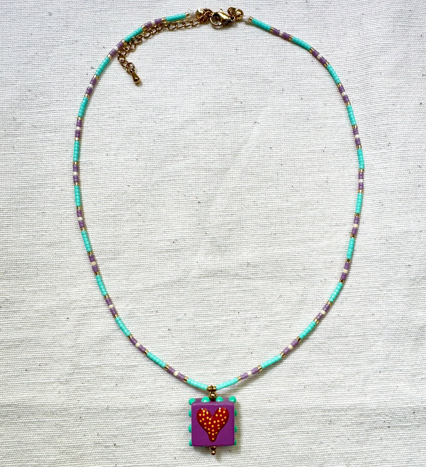 Collar Toscana corazón lila