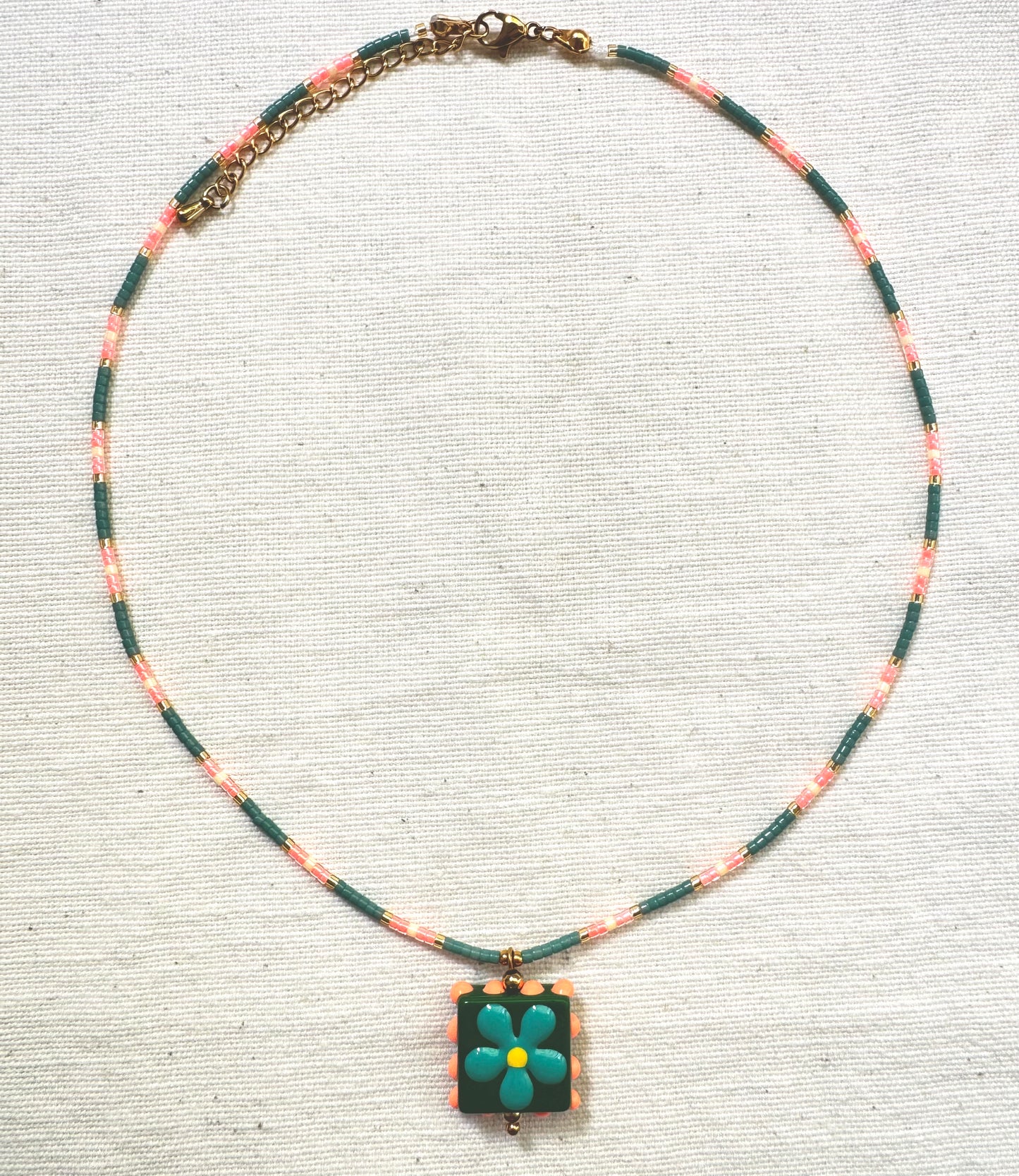 Collar Toscana flor verde